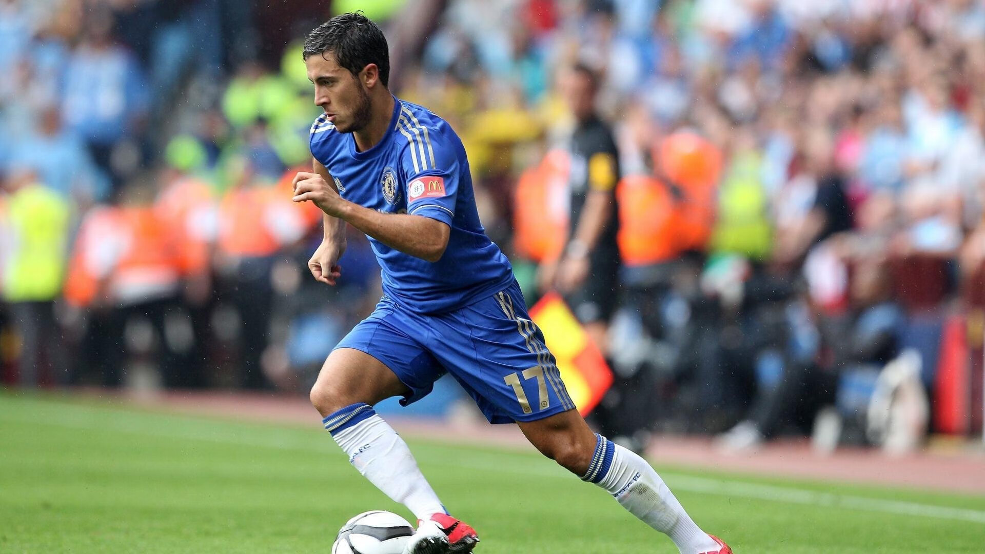 侮辱式换人!热刺6500万队史标王西蒙斯12场0球1助,表现令人失望的悲情之路